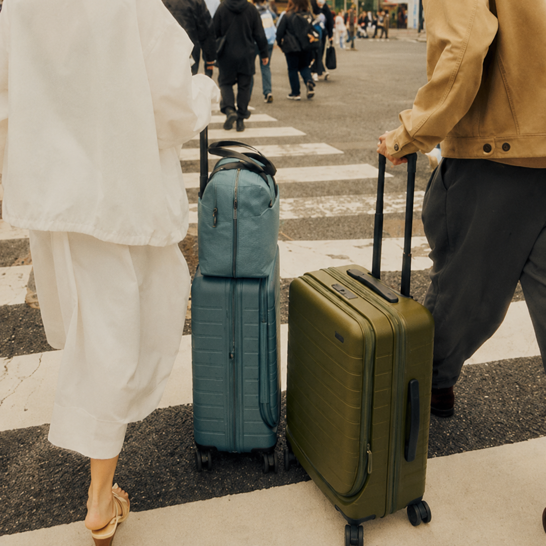 5 Travel Bags That Make Packing More Organized